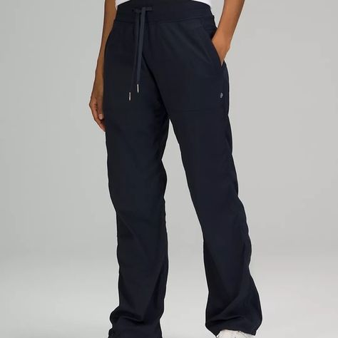 Women’s LuluLemon Athletica Dance Studio Mid-Rise Full Length Pant Dance Studio Pants, Studio Pants, Quick Getaway, Lightweight Pants, High Rise Pants, Dance Studio, Lululemon Women, Sporty Look, The Dance