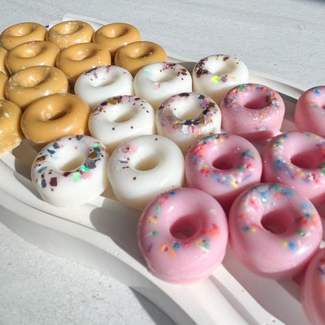 Mini Donut Wax Melts, Meringue Pie Topping, Donut Wax Melts, Sweet Candles, Mini Doughnuts, Candle Making Wax, Burnt Sugar, Cereal Treats, Skincare Packaging