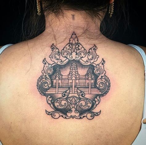 Back Angkor Wat Tattoo Cambodian Hand Tattoo, Cambodian Temple Tattoo, Ankor Watt Tattoos, Apsara Tattoo Khmer, Cambodian Tattoo For Women, Lao Tattoo Ideas, Khmer Tattoo Cambodia, Tattoo Cambodia, Angkor Wat Tattoo