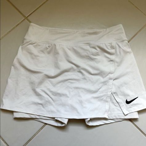 Check out this listing I just found on PoshmarkWhite brand new Nike skirtshopmycloset poshmark shopping style pinitforlater Nike DressesSkirts Nike Skirt Outfit, Nike Skirt, Nike Skirts, Nike Dresses, Sports Skirts, Tennis Clothes, Sporty Outfits, White Brand, Really Cute Outfits