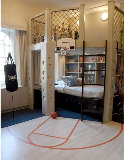 Indoor Basketball Court Cool Boys Room, Bedroom Arrangement, Boy Bedroom Design, Teen Boy Bedroom, Mens Bedroom, Sports Room, Boy Bedroom, Boys Bedrooms, Awesome Bedrooms