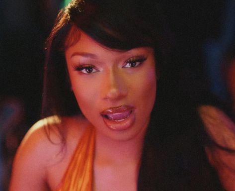 ❀ (@kayinterrupted) on X Megan Thee Stallion Makeup, Black Celebrity News, Megan Thee Stallion, Black Femininity, Reaction Face, Female Rappers, Famous Women, Rappers, Celebrity News