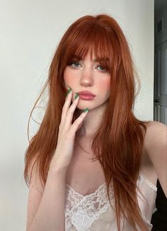 Cheveux Oranges, Red Hair Inspo, Kadeřnické Trendy, Ginger Hair Color, Copper Hair Color, Long Red Hair, Hair Color For Women, Gambar Figur, Copper Hair