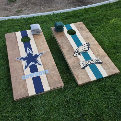 Cowboys and eagles stained and painted custom cornhole set. Instagram WoodNBeards Cowboy Corn, Cornhole Boards Designs, Corn Hole Boards, Corn Hole Diy, Cornhole Designs, Dallas Cowboy, Cornhole Board, Mural Ideas, Corn Hole Game