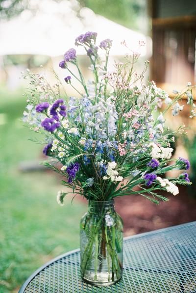 Lavender Wild Flower Wedding, Purple Wildflower Bouquet, Wedding Under Trees, Purple Wildflower Centerpieces, Bud Vases Purple Flowers, Wild Flowers Purple, Wildflower Centerpieces, Wildflower Wedding Theme, Purple And Green Wedding