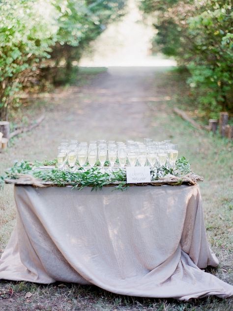 Romantic boho wedding decor: http://www.stylemepretty.com/little-black-book-blog/2017/03/01/romantic-boho-nashville-wedding/ Photography: Julie Paisley - http://juliepaisley.com/ Whimsical Wedding Inspiration, Romantic Theme Wedding, Romantic Wedding Receptions, Wedding Ceremony Ideas, Cottage Wedding, Champagne Bar, Romantic Boho, Boho Wedding Decorations, Wedding Drink