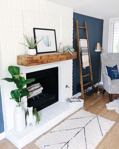 Ｌｅｌａ   Ｄａｙ on Instagram: “➖No Prob llama cause it’s #friyay ➖ . . . I got a new lil staple piece for my fireplace from @west_elm_austin @westelm last week and I may…” Fireplace Accent Wall Ideas, Fireplace Accent Wall, Fireplace Accent Walls, Rustic Mantle, White Brick Fireplace, White Fireplace, Llama Drama, Traditional Fireplace, Contemporary Fireplace