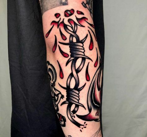 Barb Wire Tattoo Traditional, American Traditional Thorn Tattoo, Neo Traditional Barbed Wire Tattoo, American Traditional Tattoos Barbed Wire, Red American Traditional Tattoo, American Tradional Tattoos, American Traditional Barbed Wire, Red And Black Traditional Tattoo, American Traditional Collar Bone Tattoo