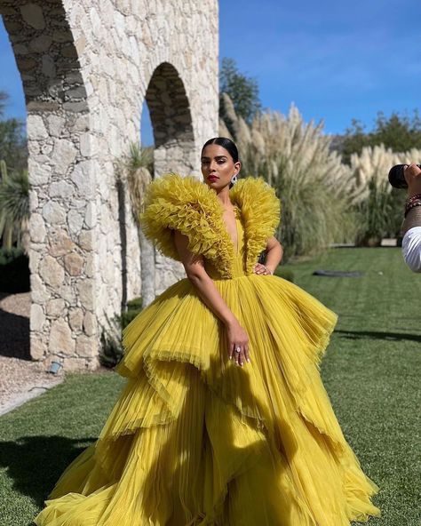 Yellow Wedding Dress Wedding Trend Chartreuse Wedding Dress, Yellow Wedding Gown, Yellow Engagement Dress, Yellow Wedding Dress The Bride, Yellow African Dress, Yellow Gown Dress, Yellow Designer Dress, Yellow Wedding Dresses, Upcycle Wedding