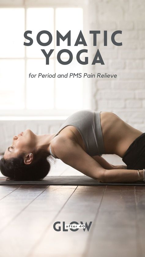 Try these somatic yoga poses and feel immediate pain relive! These beautiful yoga poses really help you during Period or PMS! Somatic Yoga, Period Yoga, During Period, Immune Boosting Smoothie, Antiaging Skincare Routine, Beautiful Yoga Poses, Healthy Living Motivation, Period Cramps, Menstrual Pain