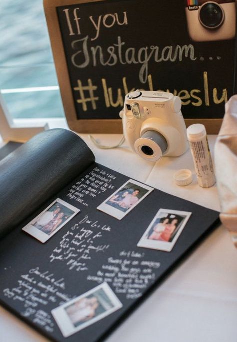 Camera Table Wedding, Unique Guest Book Alternatives, Polaroid Wedding, Polaroid Guest Book, Unique Guest Book, Diy Photo Booth, בר מצווה, Future Wedding Plans, Cute Wedding Ideas