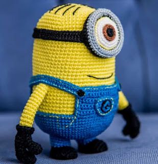 PATRONES AMIGURUMI GRATIS: PATRON GRATIS MINION | MI VILLANO FAVORITO AMIGURU... Crochet Minion, Minions Amigurumi, Crochet Minions Pattern Free Amigurumi, Amigurumi Minion Free Pattern, Crochet Minion Keychain, Minion Crochet Patterns, Minion Pattern, Knitting Quilt, Minion Crochet