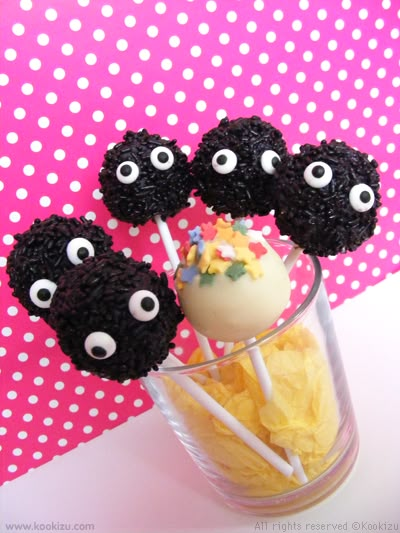 Sprite Cake, Studio Ghibli Party, Totoro Party, Soot Sprite, Anime Cake, Cake Pop Recipe, Cute Baking, Kawaii Food, Cute Desserts