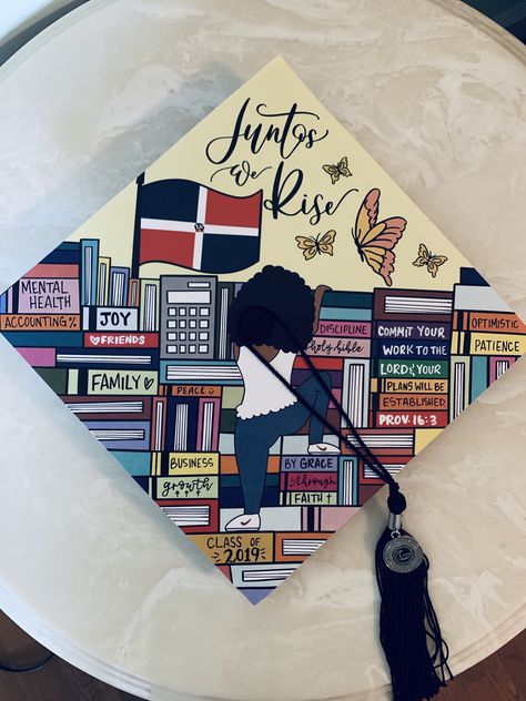 Dominican Graduation Cap, Dominican Graduation, Latina Graduation, College Grad Cap Ideas, Grad Cap Decorated, Masters Graduation, High School Graduation Cap, College Graduation Cap Decoration, Graduation Cap And Gown