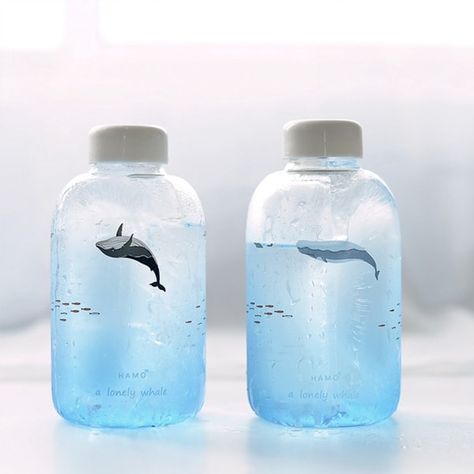 Water Packaging, Bottle Design Packaging, Whale Design, Sperm Whale, Cute Water Bottles, Beautiful Water, Food Storage Boxes, Ocean Scenes, Water Bottle Design