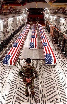 For the ones who will never feel their homeland below their feet again... We salute you. Independance Day, Fallen Soldier, American Flags, Support Our Troops, Home Of The Brave, Us Soldiers, Military Heroes, American Soldiers, Military Life