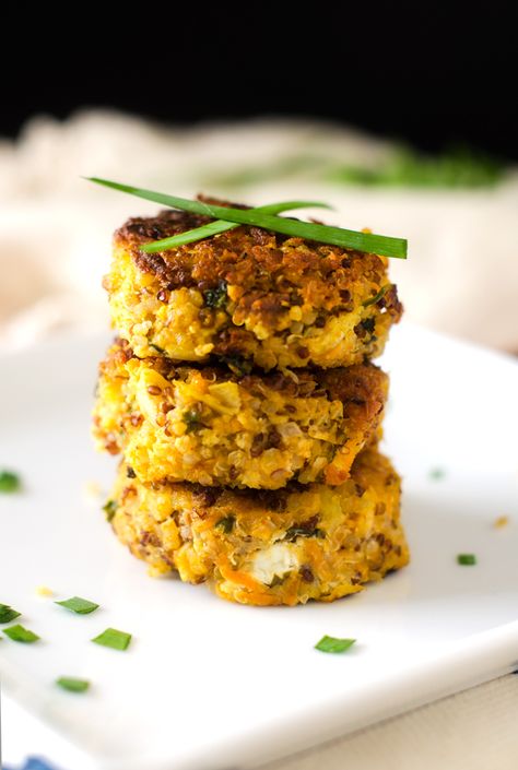 Pumpkin Quinoa Patties - WendyPolisi.com Quinoa Patties, Pumpkin Quinoa, Savory Pumpkin Recipes, Quinoa Recipes, Vegetarian Food, How To Cook Quinoa, Satisfying Food, Pumpkin Recipes, Recipe Collection