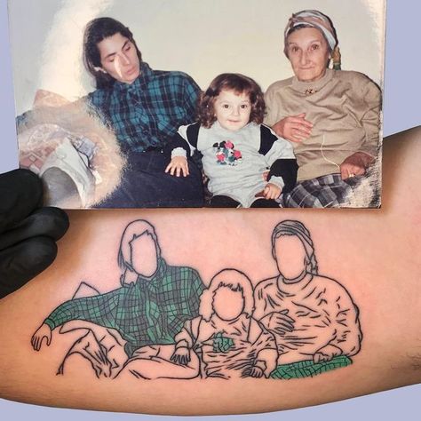 Family Portrait Outline Tattoo, Minimalist Portrait Tattoo, Photo Outline Tattoo, Portrait Outline Tattoo, Family Portrait Tattoo, Minimalist Family Portrait, Photo Outline, Fist Tattoo, Minimalist Family