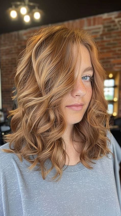 Auburn Blonde Hair, Natural Auburn Hair, Auburn Hair With Highlights, Light Auburn Hair Color, Hair Color Inspiration, Peach Hair Colors, Light Auburn Hair, Copper Blonde Hair, Auburn Hair Color