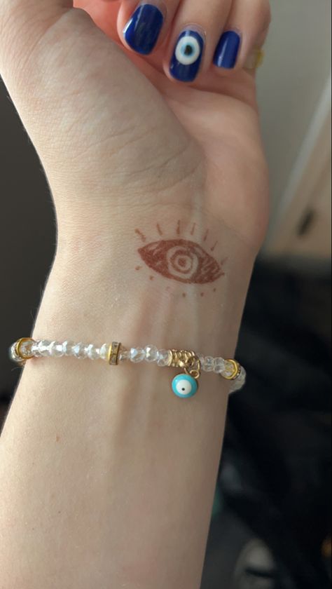 Evil eye nails, henna tattoo, bracelet Henna Bracelet Tattoo, Evil Eye Henna, Eye Henna, Cute Henna Tattoos, Evil Eye Nails, Cute Henna, Simple Henna Tattoo, Eye Nails, Tattoo Bracelet