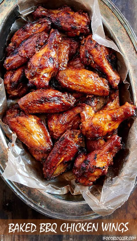 Chicken Wings In Oven, Baked Bbq Chicken Wings, Spicy Chicken Wings Recipe, Wing Recipes Baked, Bbq Chicken Wings Recipe, Wings Recipe Baked, Oven Chicken Wings, Smoked Chicken Breast, Crispy Baked Chicken Wings