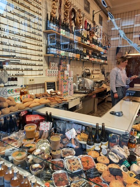 Italian Shop Design, Italian Deli Aesthetic, Italian Supermarket, Italian Sandwich Shop, Delicatessen Design, Deli Restaurant, Italian Shop, Deli Cafe, Deli Shop