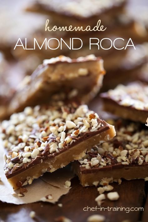 Homemade Almond Roca from chef-in-training.com …This candy is SO easy to make at home and tastes just like the real thing! Almond Roca, Chef Boyardee, Dessert Aux Fruits, Christmas Candy Recipes, Homemade Candies, Candy Desserts, Köstliche Desserts, Yummy Sweets, How Sweet Eats