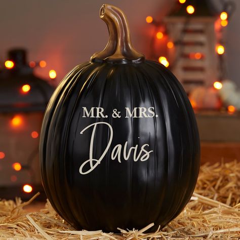 Personalized Pumpkins, Halloween Wedding Reception, Halloween Wedding Decorations, Spooky Wedding, Dark Wedding Theme, Personalization Mall, Halloween Themed Wedding, Pumpkin Wedding, Large Pumpkin