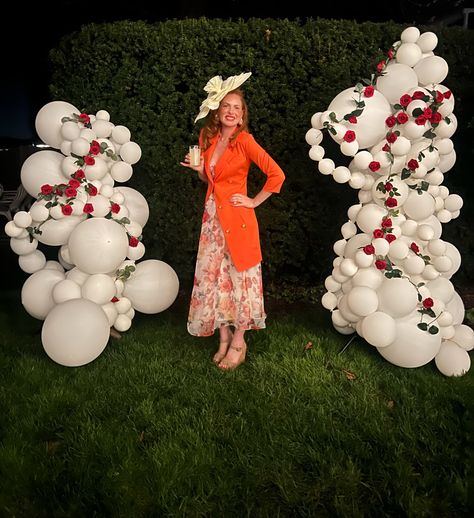 Kentucky Derby Balloons Run For The Roses, Horse Race, Derby Party, Grad Party, Grad Parties, Kentucky Derby, Horse Racing, Kentucky, Derby