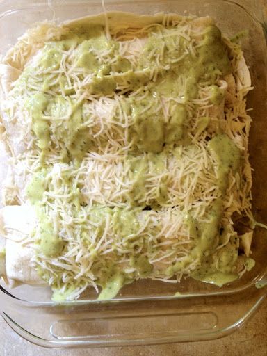 Avocado Cream Sauce, Avocado Cream, Cilantro Lime Chicken, Lime Chicken, Think Food, Trim Healthy, Cilantro Lime, Chicken Enchiladas, Quesadillas