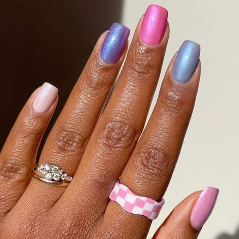 20 Lavender Nail Looks for a Soft Spring Touch Square Nail Ideas, Chrome Nail Ideas, Summer Nails Short, Nail Ideas For Summer, Chrome Manicure, Popular Nail Colors, Chic Manicure, Aurora Nails, Square Nail