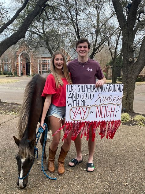 Country Dance Proposal Ideas, Cowgirl Hoco Proposal, Western Sadie Hawkins, Western Dance Proposal, Sadie Hawkins Proposals Hunting, Music Dance Proposal, Sadie Hawkins Proposals Country, Rodeo Prom Proposal Ideas, Sadie Hawkins Ideas