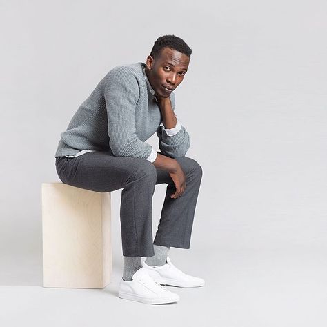 Everlane Model :) Gray Jeans Men, Men Reference, Studio Fashion Photography, Grey Jeans Men, Sitting Pose, Gray Jeans, Sitting Poses, Stunning Photography, Mens Clothes