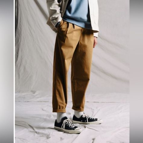 Uo Docker Pants Dockers Pants, Dockers Men, Urban Outfitters Pants, Pants Color, Chinos Pants, Men Fashion, Mens Pants, Urban Outfitters, Outfit Ideas