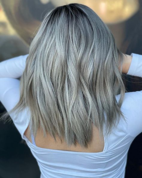 Darker Ash Blonde Hair, Platinum Blonde Hair With Lowlights Ash Dark Brown, Ash Blonde Winter Hair, Grayish Blonde Hair Ash Brown, Ashy Platinum Blonde Hair Dark Roots, Dark Roots Grey Hair Balayage, Silver Ash Blonde Hair Balayage, Smoky Blonde Hair, Grey Blonde Hair Ashy Highlights