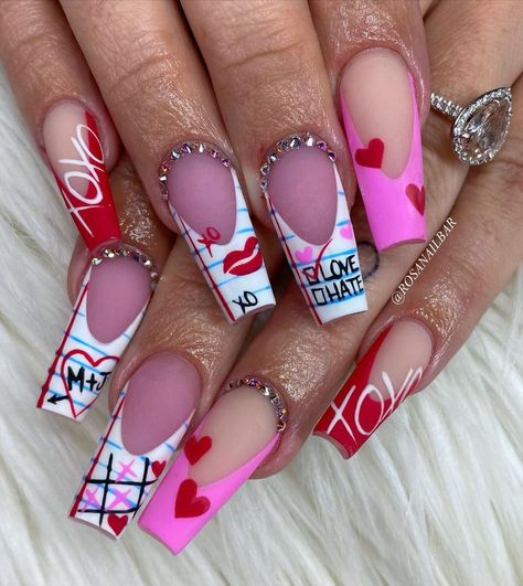 Adorable and Cute Valentine's Day Nails - ReallyRushai Cute Nail Ideas Valentines, Love Nails Design Valentines Day, Valentines Toes Design, Valentine Nails Art, Valentine Gel Nail Designs, Valentine's Day Nail Ideas, Valentines Day Nails Acrylic Stiletto, Valentines Toe Nails, Valentines Day Nails Squoval