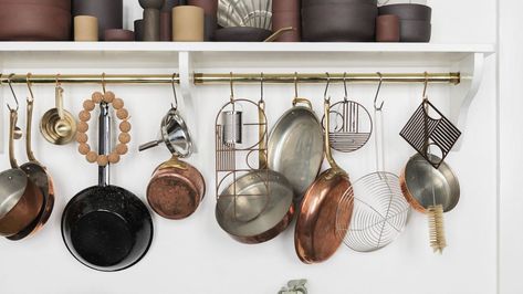 Copper Kitchen Accessories, Scandi Interiors, Gravity Home, Style Deco, Copper Kitchen, Decor Guide, Kitchen Cabinetry, Ferm Living, Handmade Home Decor