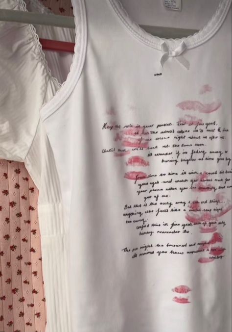 Kiss Mark Aesthetic Shirt, Coquette T Shirt, Messy Wardrobe, Lipstick Mark, Kiss Mark, Coquette Shirt, Lipstick Kiss, Big Tshirt, Aesthetic Shirts