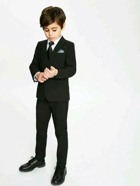 Children Suits Boys, Suits For Kids Boys, Boy Suit Outfit, Outfit Semiformal, Anime Novel, Page Boy Outfits, Boys Formal Wear