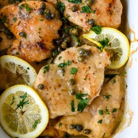 Gluten Free Chicken Piccata - Momma Fit Lyndsey Paleo Chicken Piccata, Fried Breaded Chicken, Lemon Blueberry Bars, Capers Chicken, Chicken Lemon, Olive Oil Butter, Lemon Butter Sauce, Oven Chicken, Chicken Piccata