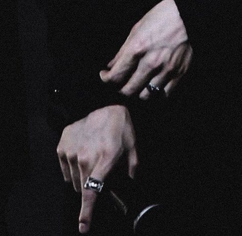 Yoongi's Hands, Hand Veins, Draco Malfoy Aesthetic, New Student, Lucius Malfoy, Slytherin Aesthetic, Hand Pictures, Male Hands, Pretty Hands