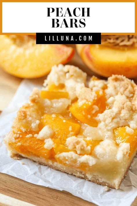 Peach Crumb Bars are one of our favorite summer treats! They're made from a buttery crust layered with juicy peaches and a crumbly topping. #peachcrumbbars #crumbbars #peachbars #peachdesserts #desserts Peach Crumb Bars, Peach Bars, Peach Crumble Bars, Baked Bars, Bar Desserts, Peach Dump Cake, Lemon Bars Easy, Crumb Bars, Lil Luna