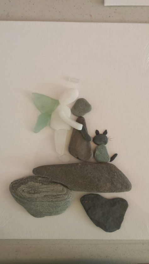 Angel Pebble Art, Angel Pebble Art Ideas, Pebble Art Angel, Pebble Art Manger Scene, Pebble Pictures Stone Art Angels, Pebble Art Ideas Sisters, Seagull Pebble Art, Pebbles Art, Sea Glass Artwork