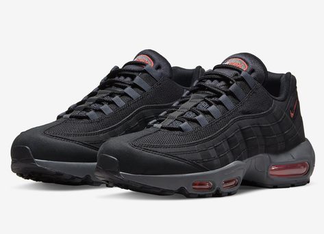 Nike Air Max 95 Black, Air Max 95 Black, Air Max 90 Premium, Air Max 98, Nike Models, Mens Nike Air, Air Max Plus, Nike Air Max 95, Air Max 95