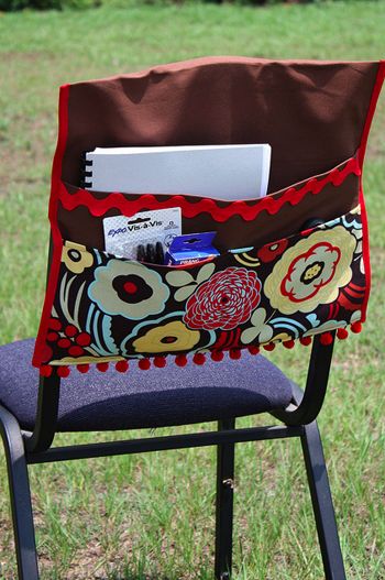 Seat Sacks, Chair Pockets, Sew Mama Sew, School Desks, Kids Classroom, Creative Classroom, Bag Chair, School Organization, Sewing For Kids