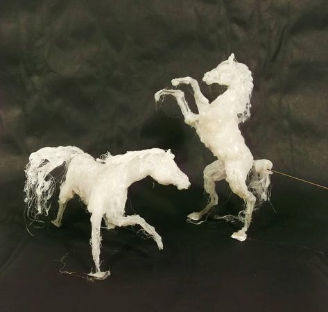 Hot Glue Horse Sculptures by OMG-Chibi Glue Sculpture, Glue Crafts Diy, Hot Glue Stencil, Wire Structure, Hot Glue Art, Oh The Irony, Glue Art, Glue Painting, Cardboard Sculpture