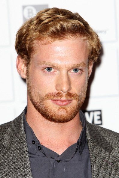 Sam Reid (Tolbert McCoy) Ginger People, Ginger Hair Men, Sam Reid, Red Hair Men, Redhead Men, Camping Hair, Ginger Beard, Ginger Men, Interview With The Vampire