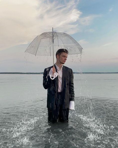 Man In Rain, Rain Photoshoot, Beach Fashion Shoot, Urban Photography Portrait, Cv Inspiration, Concept Fashion, Male Portrait Poses, Photography Concept, Lake Photoshoot