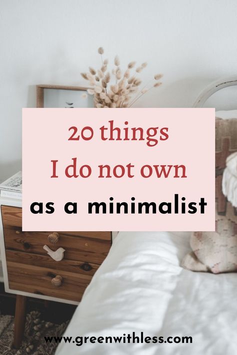 How To Go Minimalist, Aesthetic Home Minimalist, Minimalist Bedroom Essentials List, Minimalist Home Essentials, Living A Minimalist Lifestyle, Minimalistic Decorating Ideas, Minimalizing Your Home, Minamilism Interior Design, How To Live Minimalistically