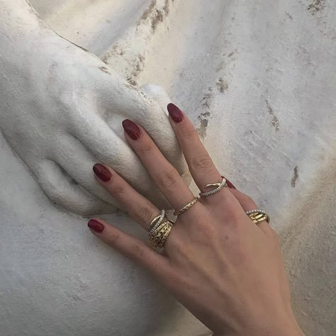 https://evbees.tumblr.com/post/189348364498 Hands With Rings, Stephanie Garber, Once Upon A Broken, Six Of Crows, Court Of Thorns And Roses, Beautiful Lips, French Girl, Nails Inspo, Beautiful Eyes